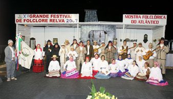 Grupo Folcl&oacute;rico de Cantares e Balhados da Relva